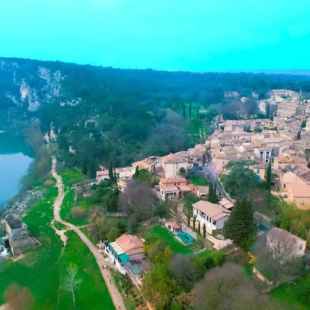 Holiday home Le Petit Palais Hors Du Temps Collias