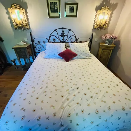 Le Petit Palais Hors Du Temps Holiday home *